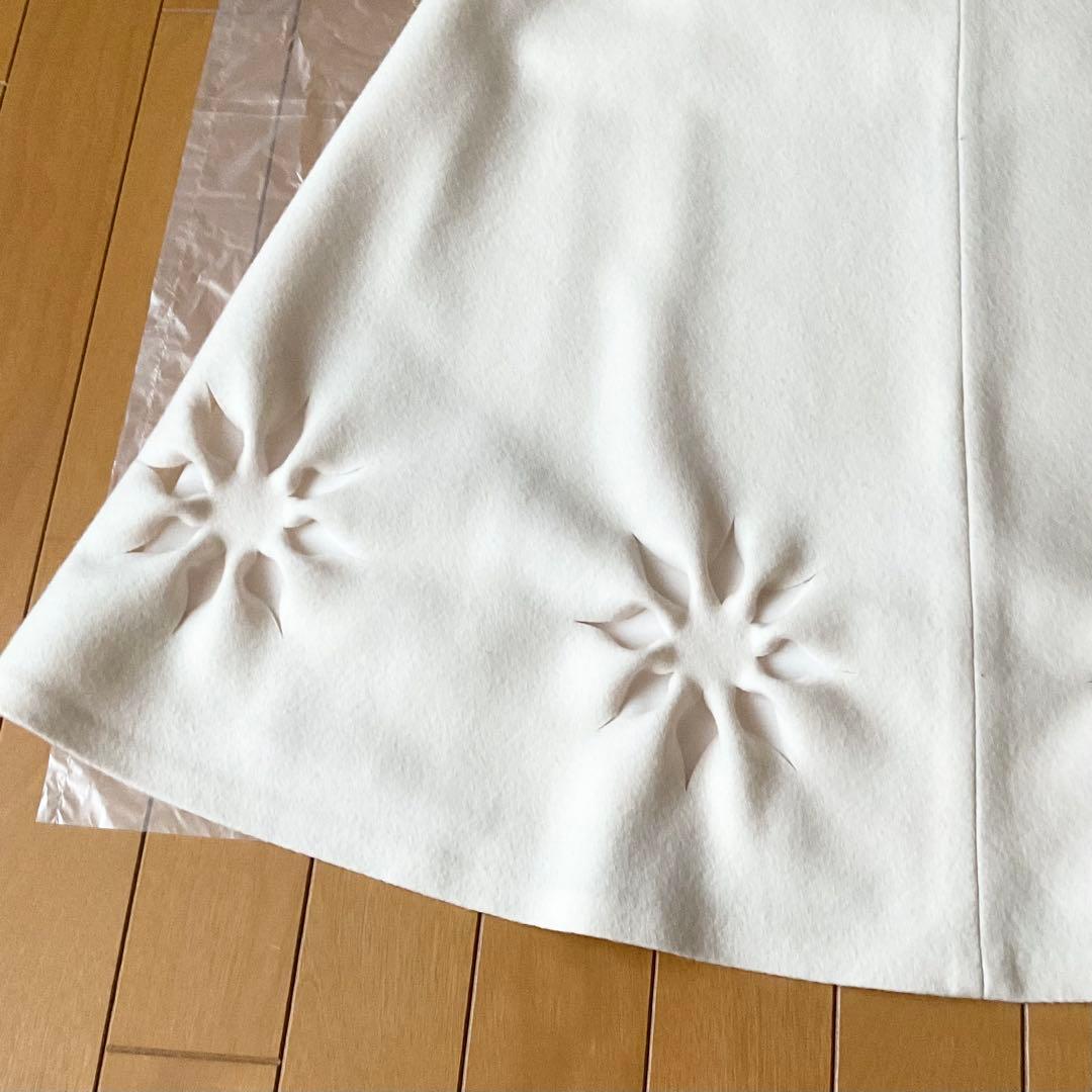 【専用です】★シビラ★花柄カットワークウールフレアスカート ミモレ丈　新品未使用