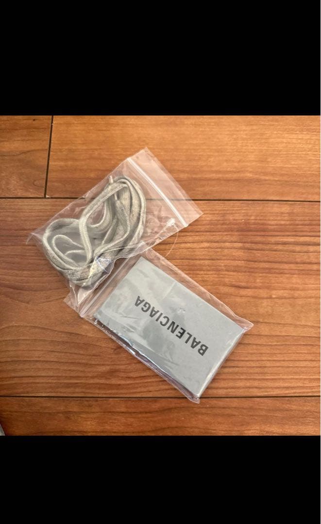 バレンシアガ 3XL 42