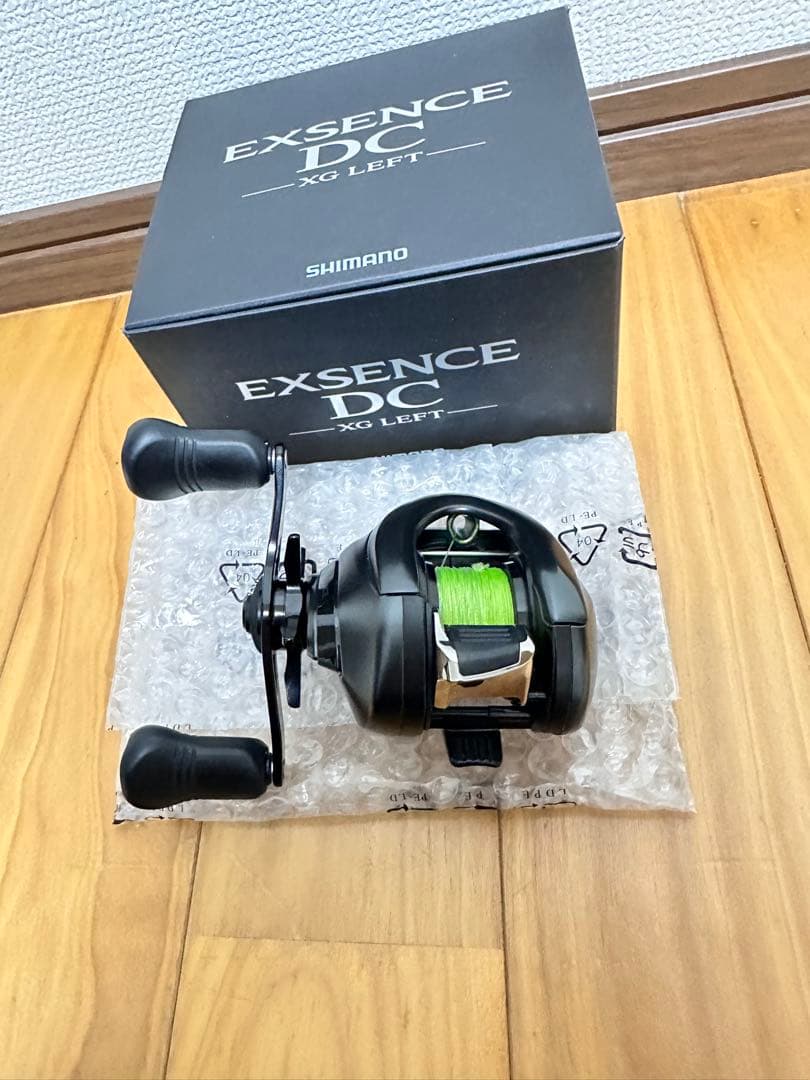 エクスセンスDC EXSENCE DC XG LEFT 3釣行のみ使用 傷なし