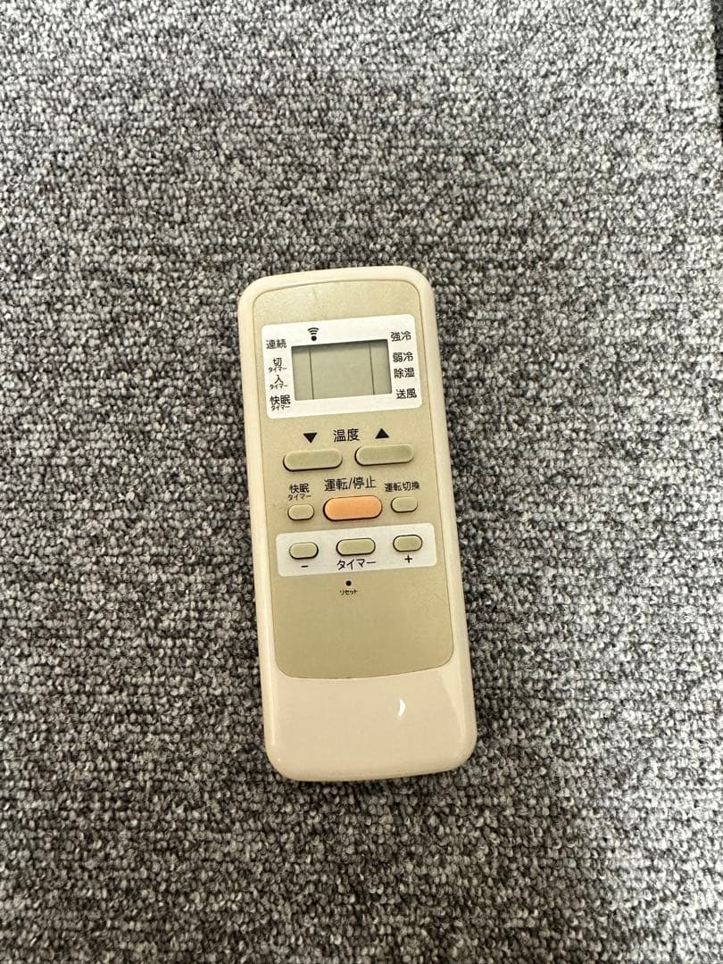 2020年製　KOIZUMI ウインド形KAW-1695 冷房専用 取り付け枠付