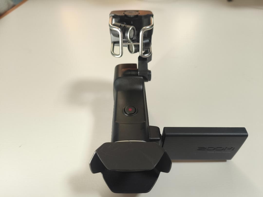 ZOOM Q8 高性能録音機能付きビデオカメラ