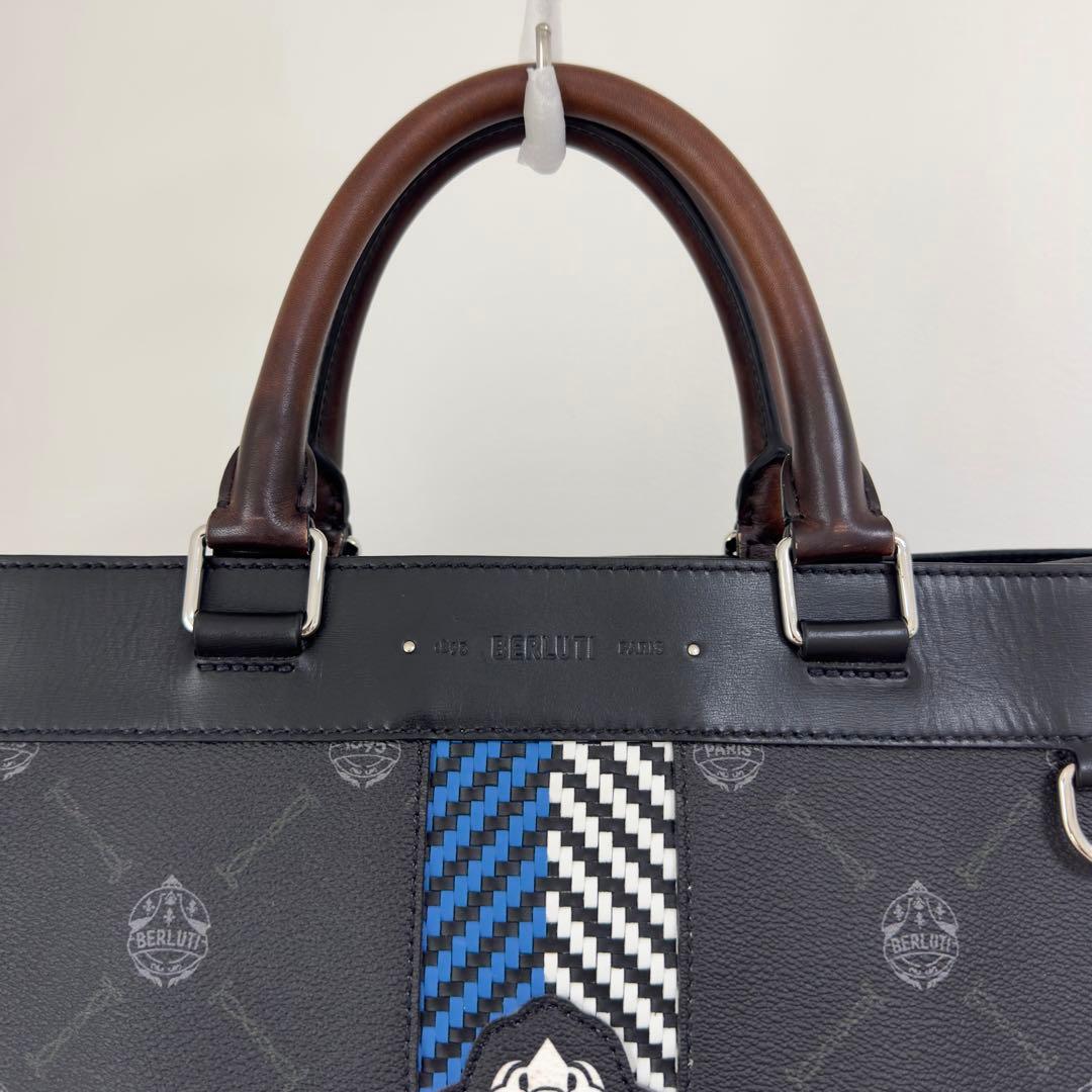 極美品 定価43.4万円 ベルルッティ 限定ウリス パティーヌレザートートバッグ