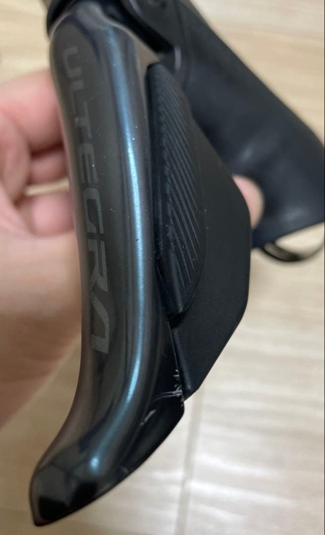 ULTEGRA Di2 ST-R8170 デュアルコントロールレバー　左右