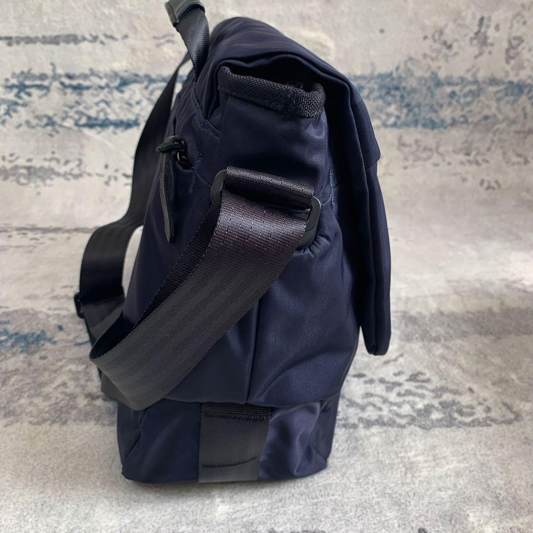 Manhattan Portage BLACK LABEL メッセンジャーバッグ