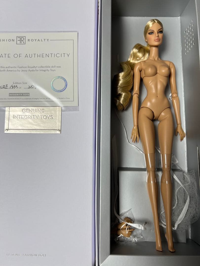 人形 Integrity toys Eugenia Summer Rose