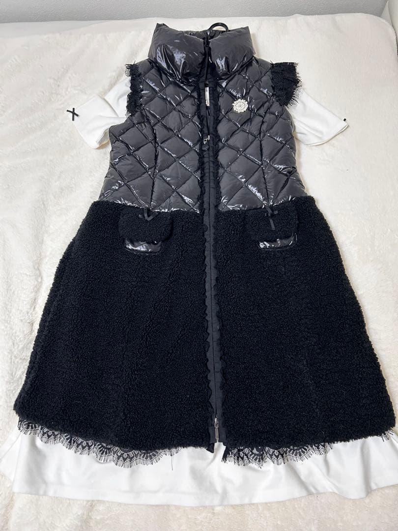 極美品 スーパービューティダウンジレサイズ42