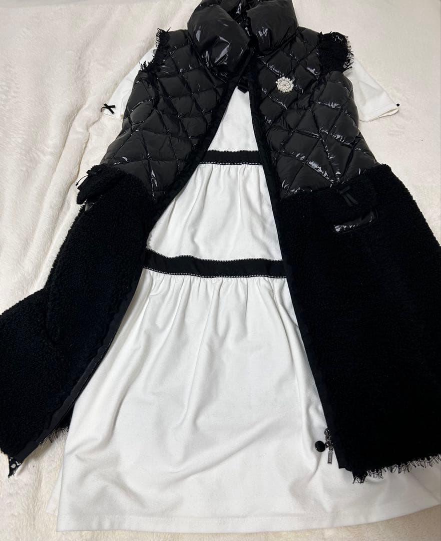 極美品 スーパービューティダウンジレサイズ42