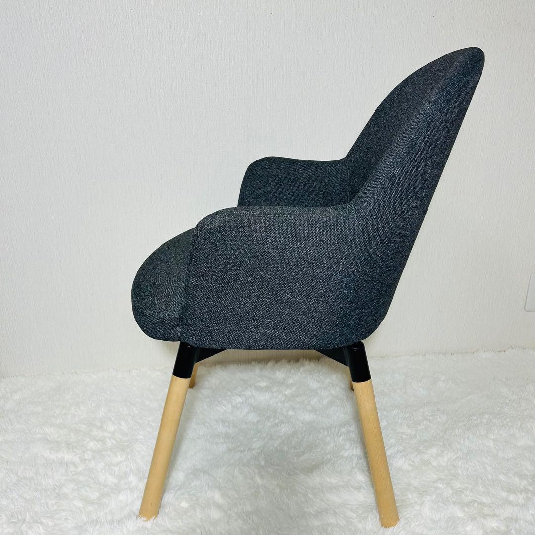 Hana IKEA JANOLOF 回転パーソナルチェア グレー ①