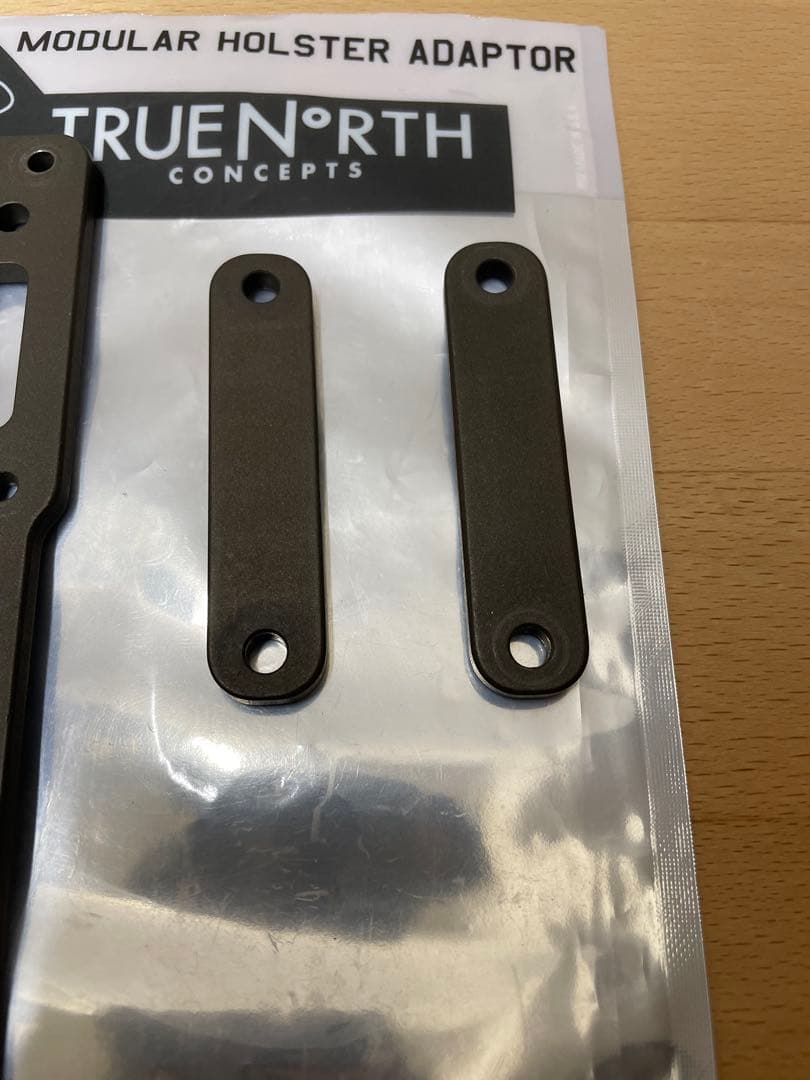 TRUE NORTH CONCEPTS ホルスターアダプター&レッグストラップ