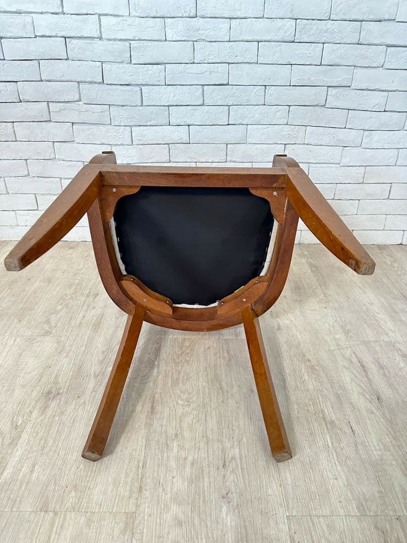 【東京都23区配送無料】　フランス　木製アームチェア 2脚セット　1960年代