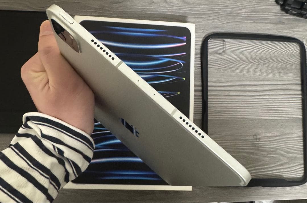 【専用】たぁ様 iPad Pro 第4世代 Wi-Fi＋5Gモデル 128GB