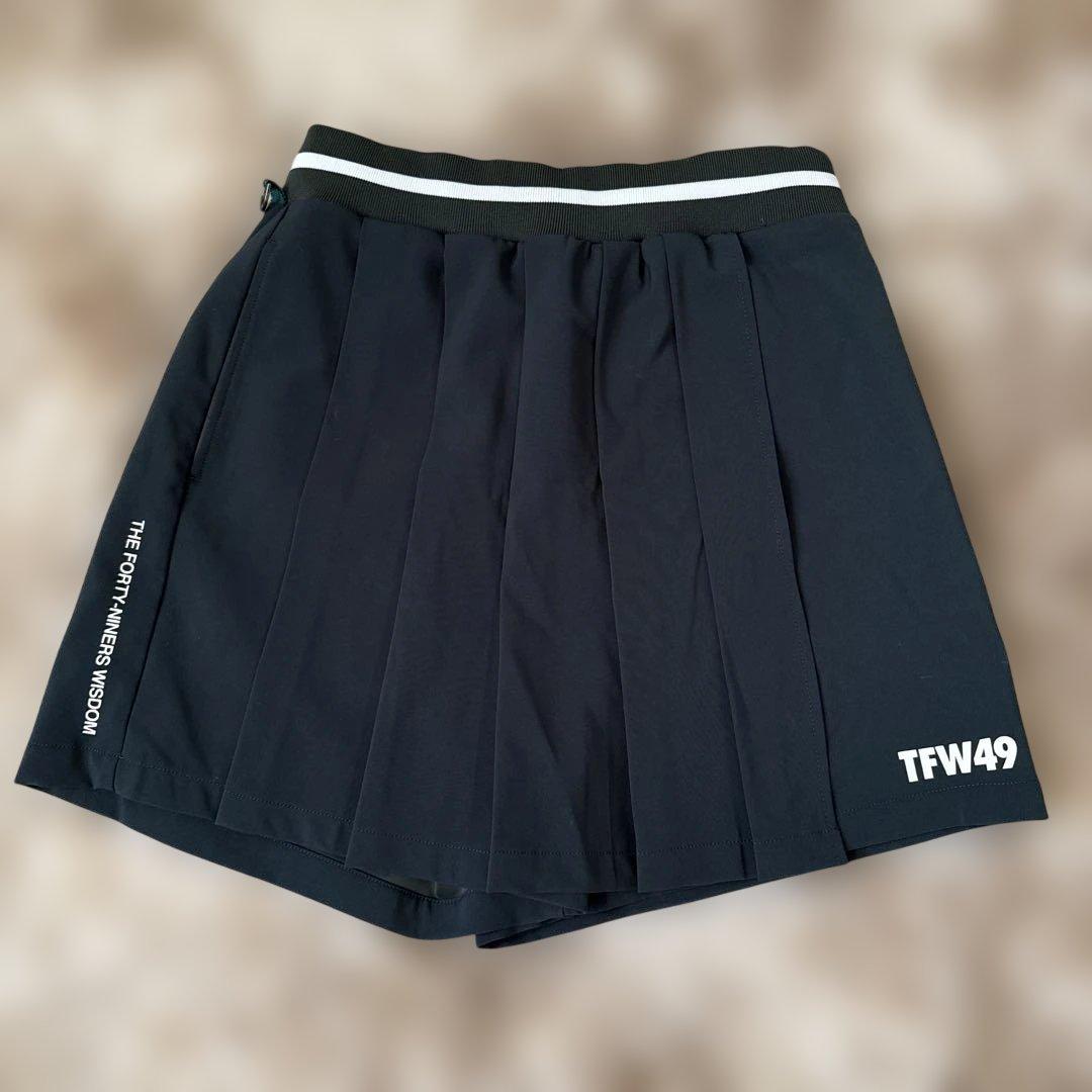 TFW49 プリーツ付きショートパンツ
