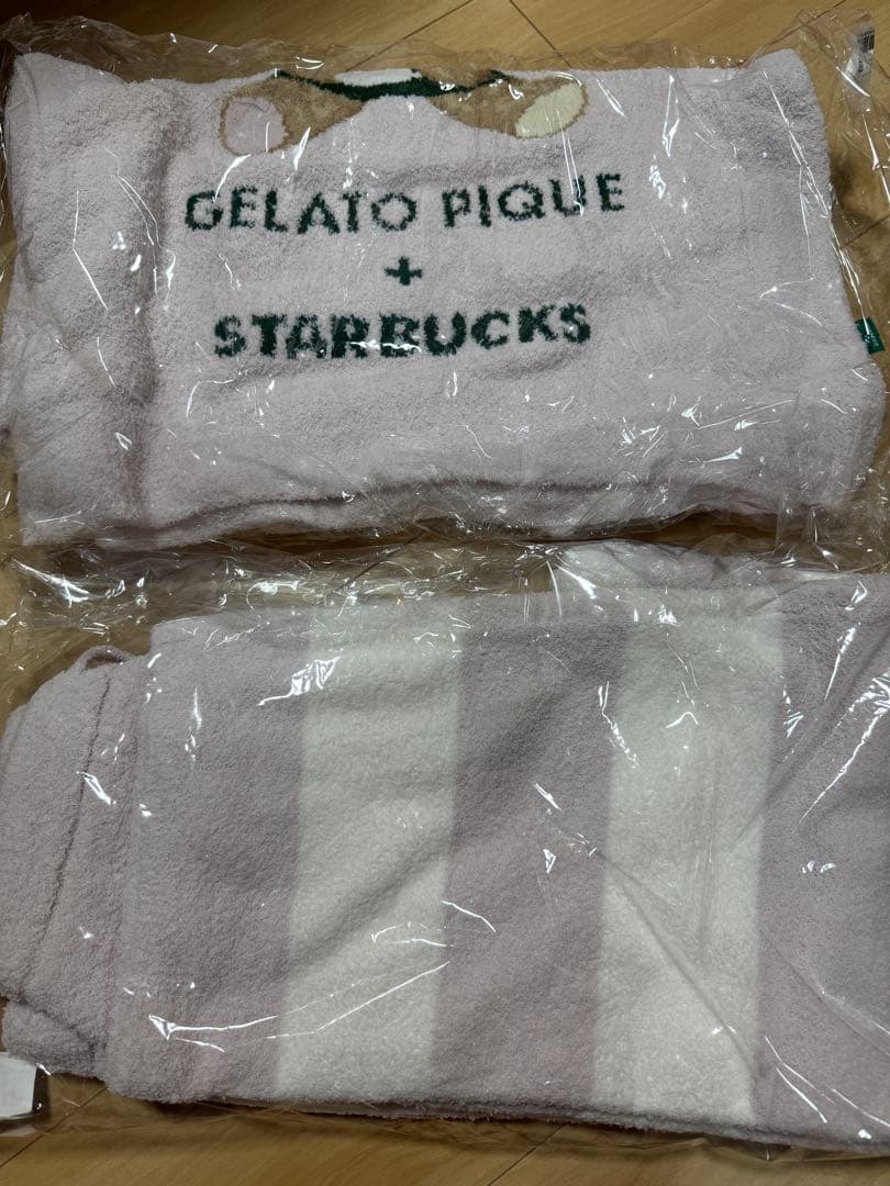 GELATO PIQUE + STARBUCKS ピンク上下セット