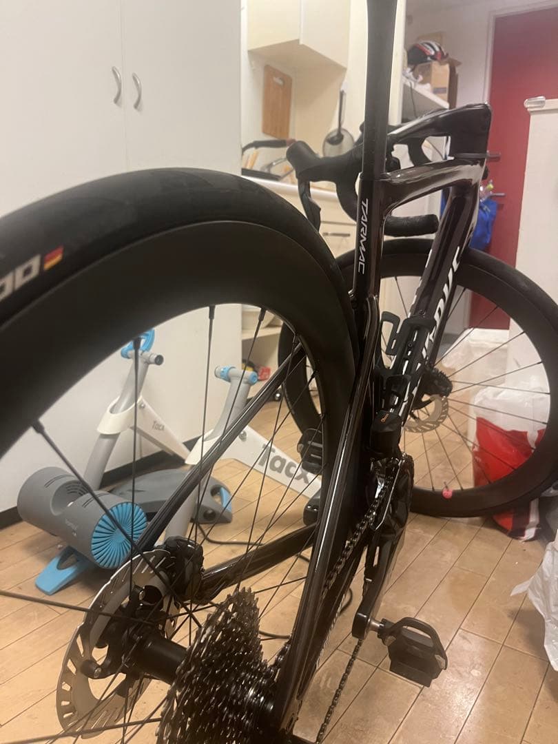 中華カーボン specialized フレーム約860g size 52