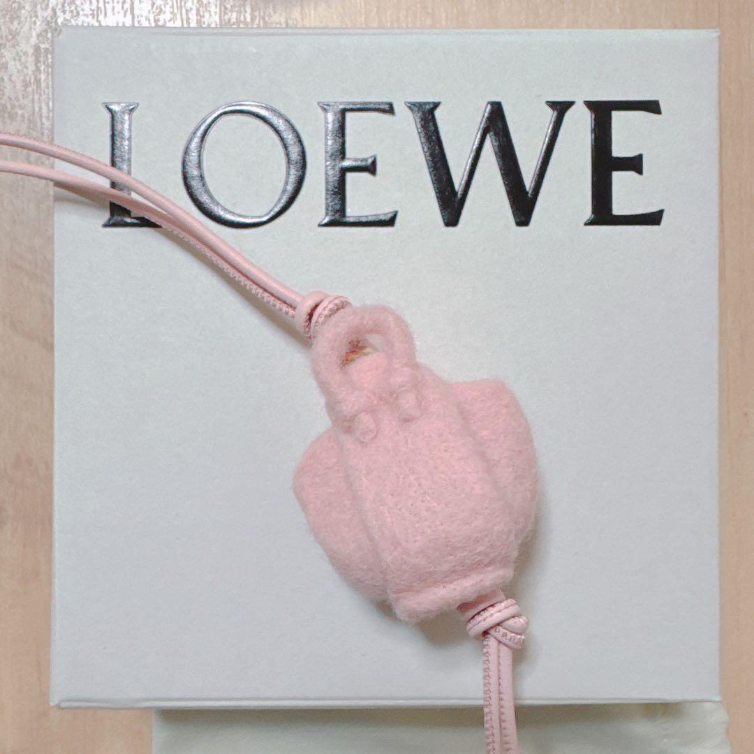 c*5様 【正規品】LOEWE ロエベ クラフテッドワールド 限定 バッグチャー