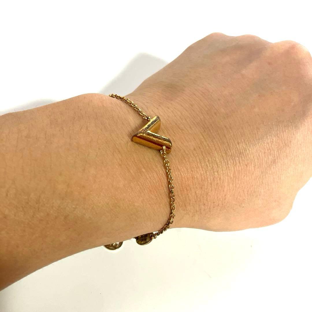 Louis Vuitton ルイヴィトン エッセンシャルv ブレスレット