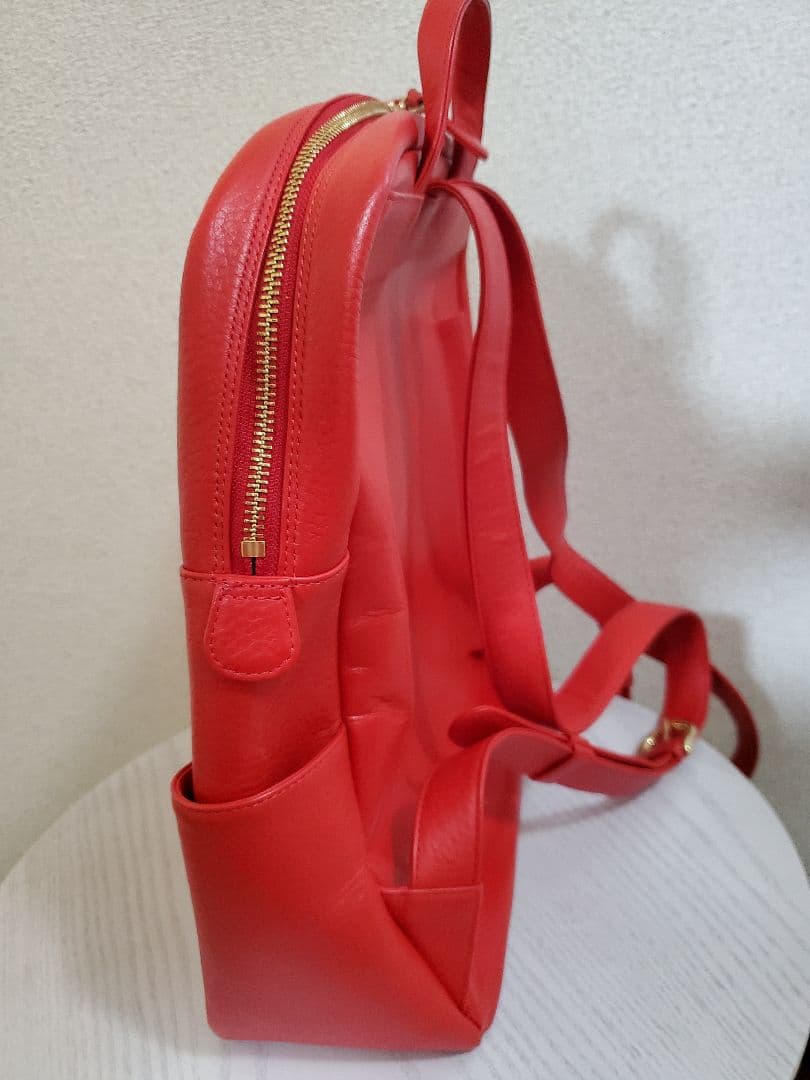 け*る様 【美品】KITAMURA　レザーリュック　レッド　A4サイズ