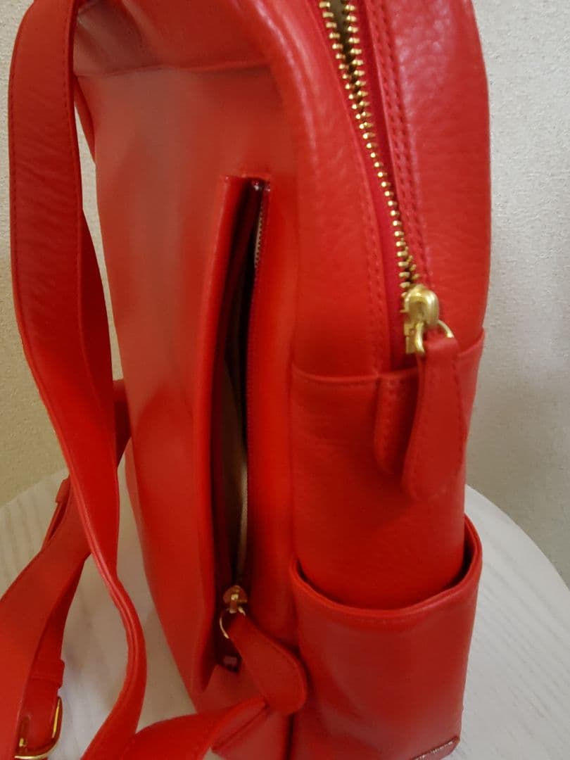け*る様 【美品】KITAMURA　レザーリュック　レッド　A4サイズ