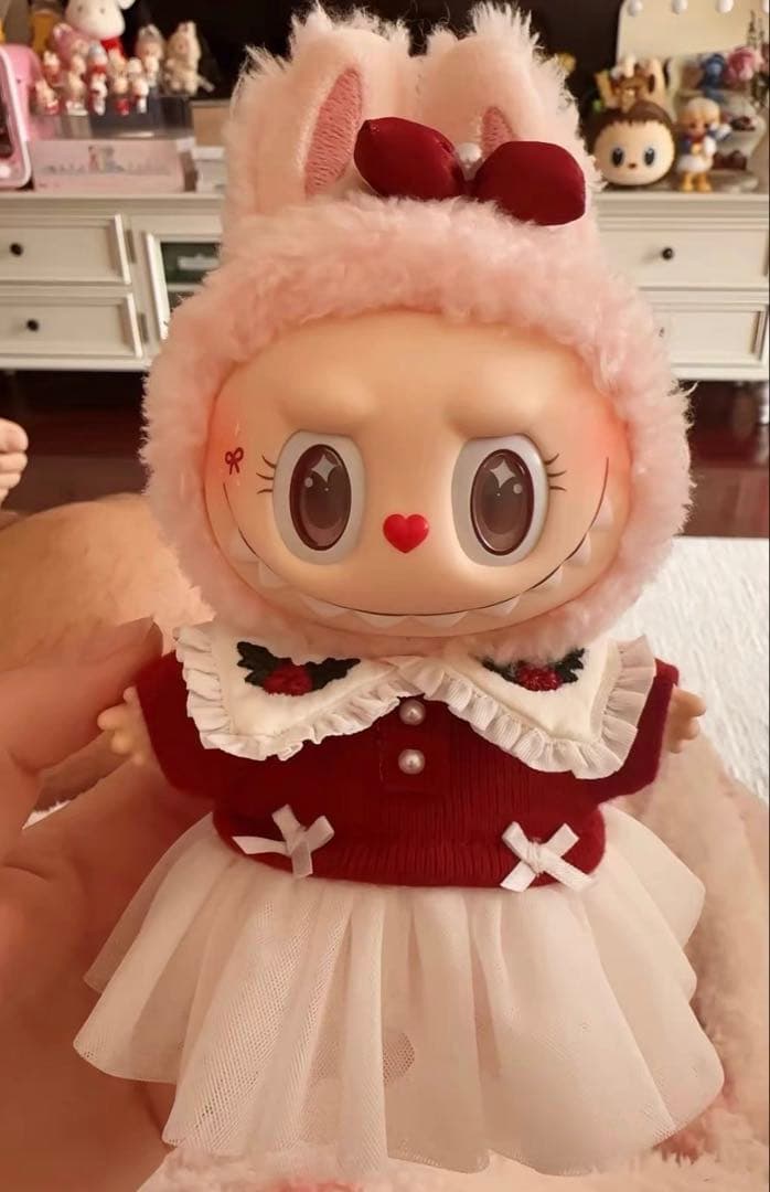 POP MART Labubu Mokoko クリスマス限定版正規品保証