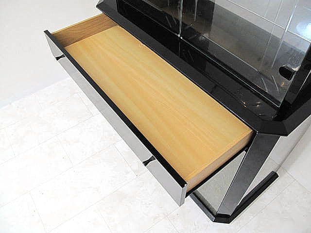 美品　イタリア CAMEL 照明付きキュリオケース 　　飾り棚　リビングボード