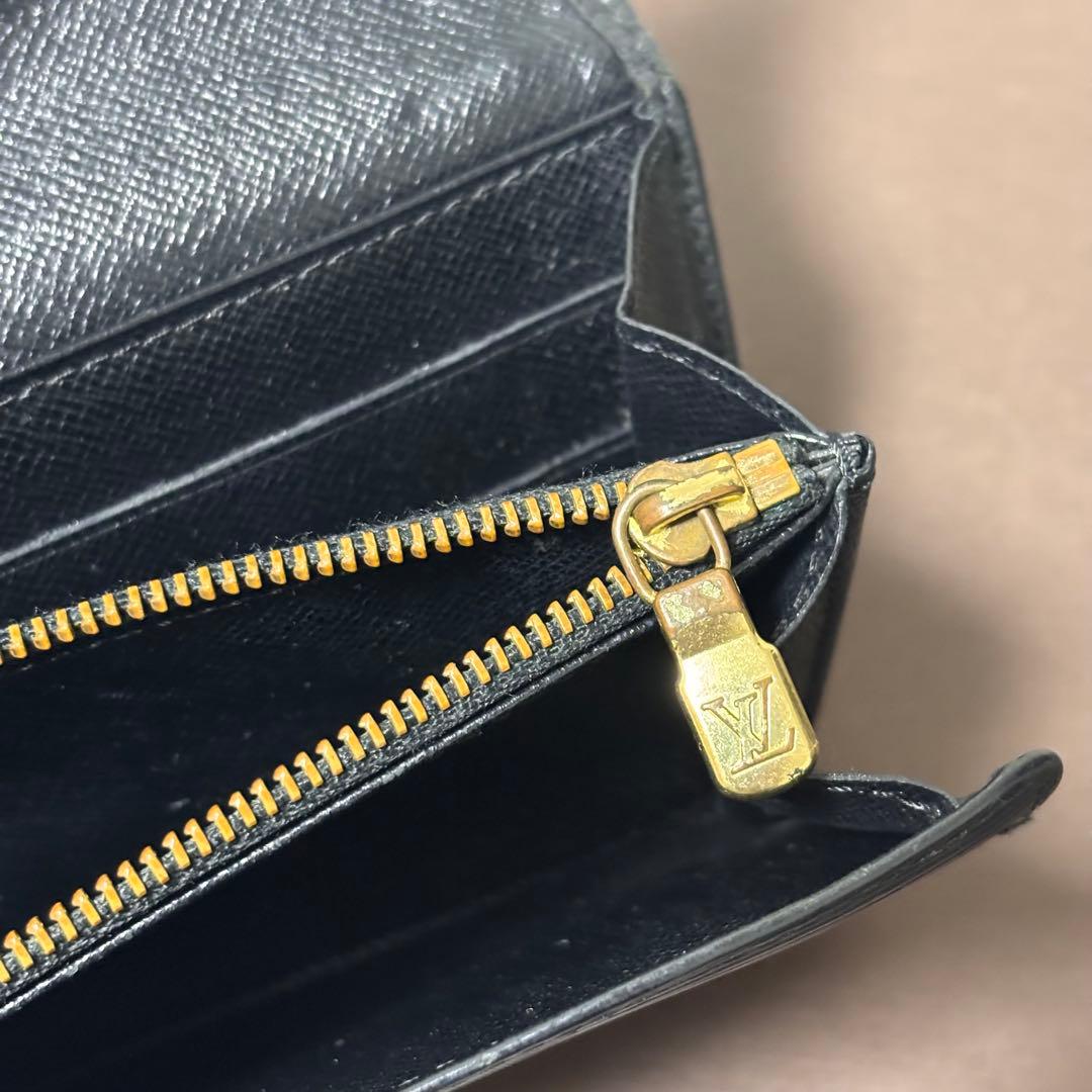 LOUIS VUITTON エピレザー 長財布 黒
