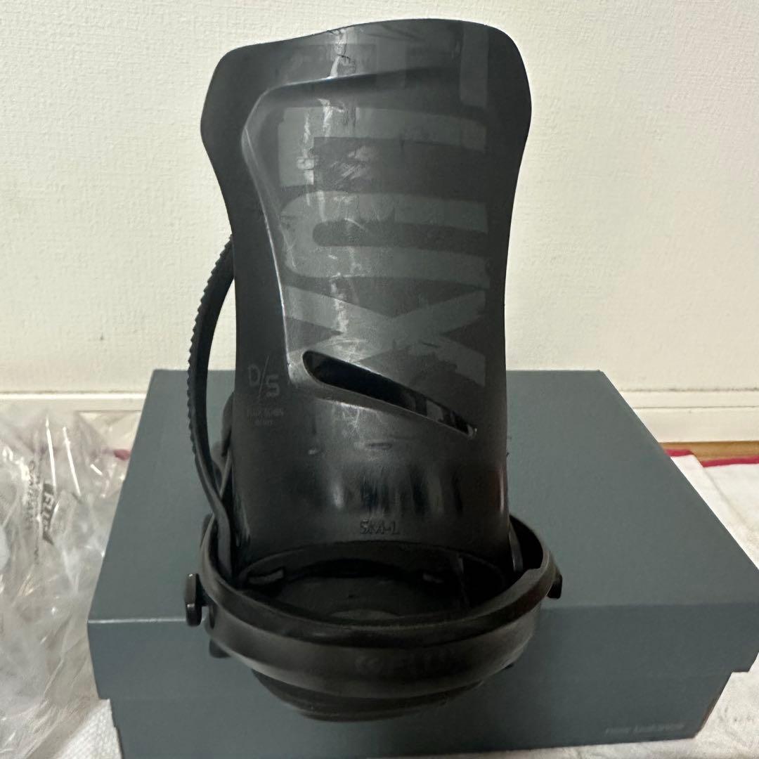 使用8回 21-22 FLUX DS Mサイズ 25〜28cm 送料込匿名配送