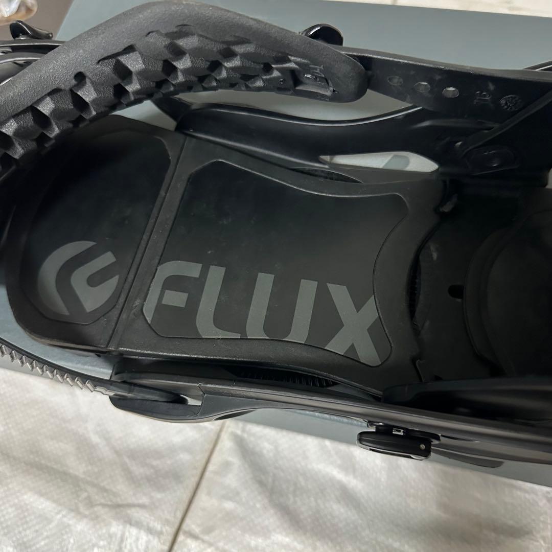 使用8回 21-22 FLUX DS Mサイズ 25〜28cm 送料込匿名配送