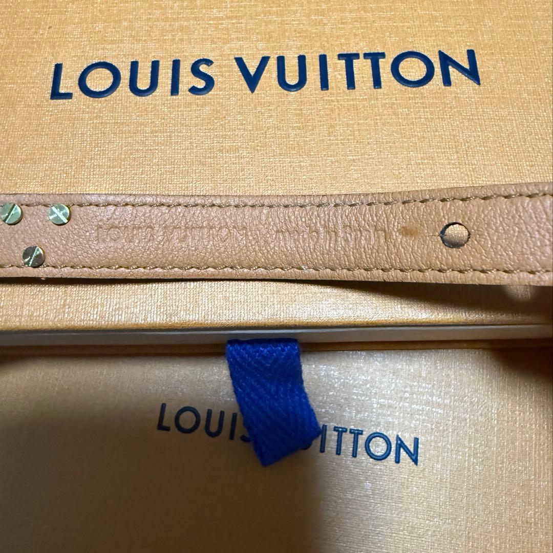 ルイ・ヴィトン M6042F モノグラム カーフレザーブレスレットエセンシャルV