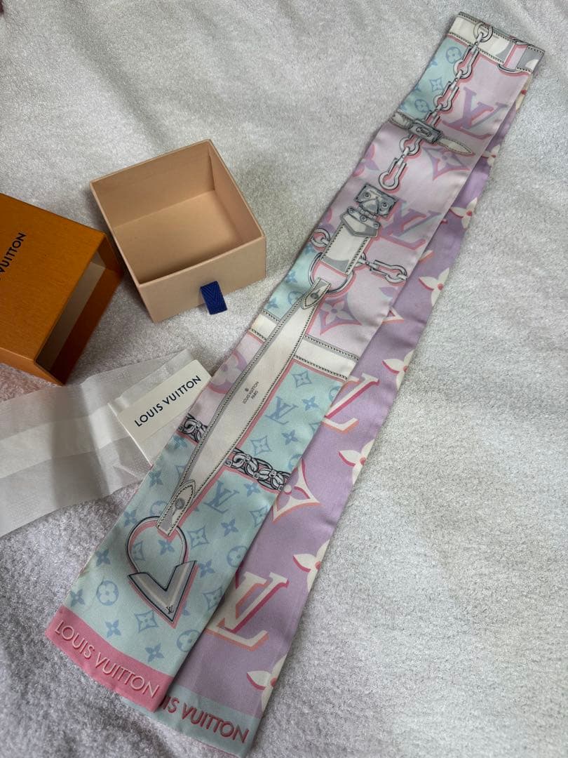 Louis Vuitton スカーフ バンドー　パステルカラー