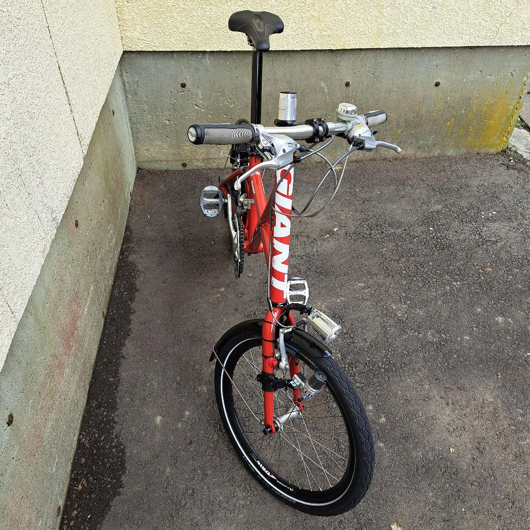 11月末で出品終了します　GIANTエスケープMINI RS