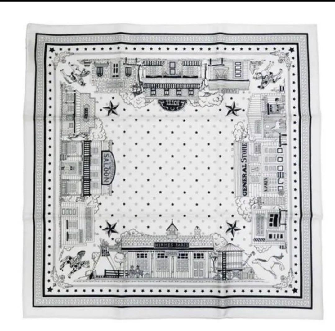 エルメス　スカーフカレ55 バンダナ柄　パリステーション