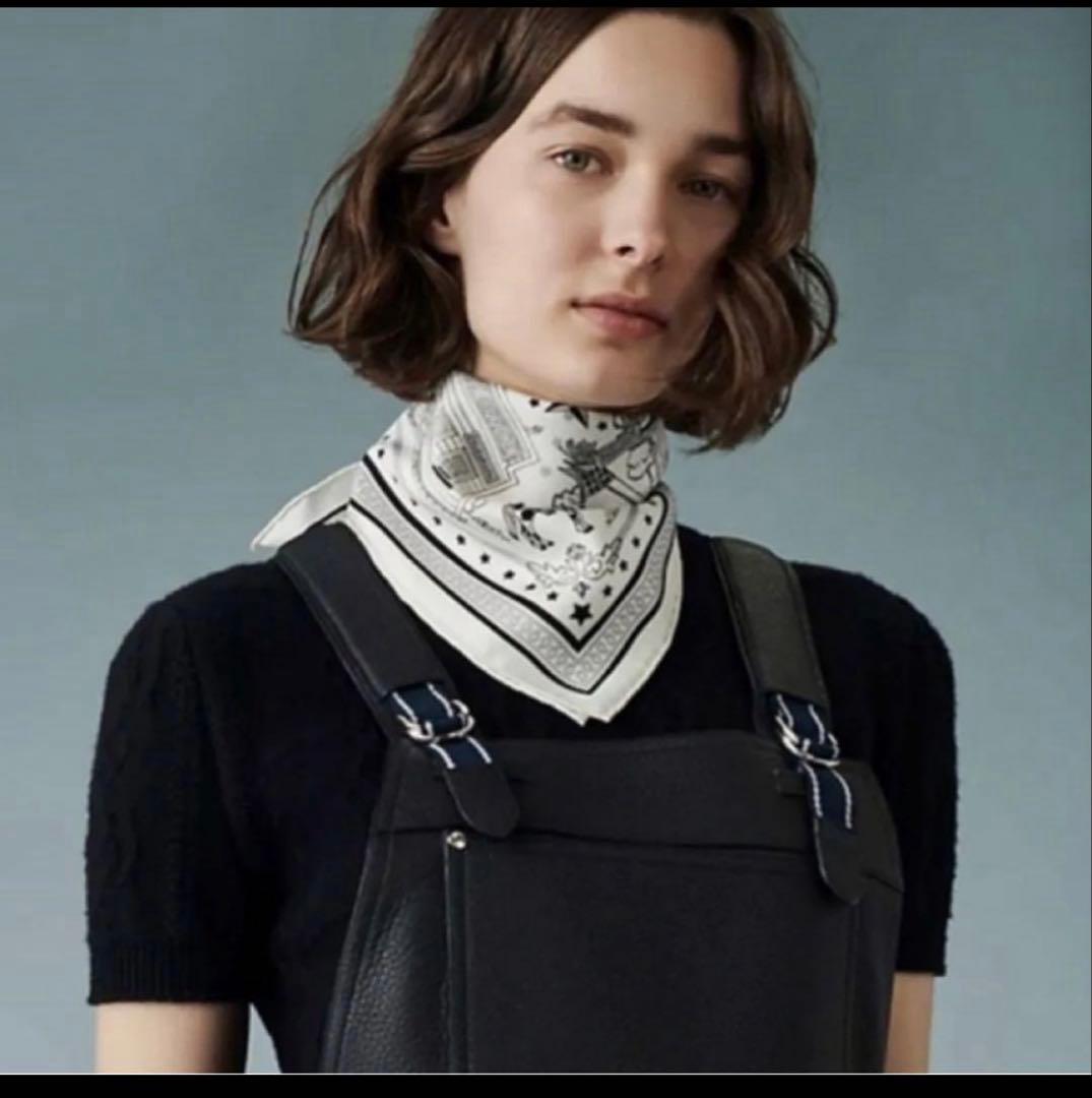 エルメス　スカーフカレ55 バンダナ柄　パリステーション