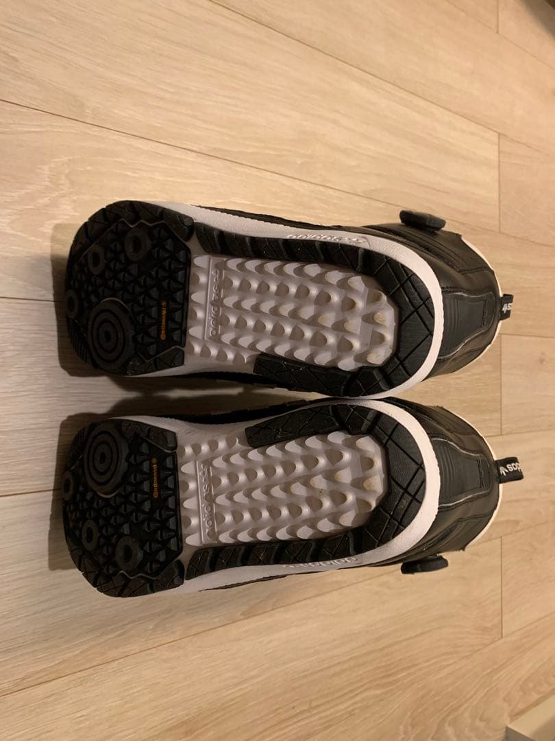 【値下げ】adidas スノーボードブーツ BOAシステム ブラック/ホワイト