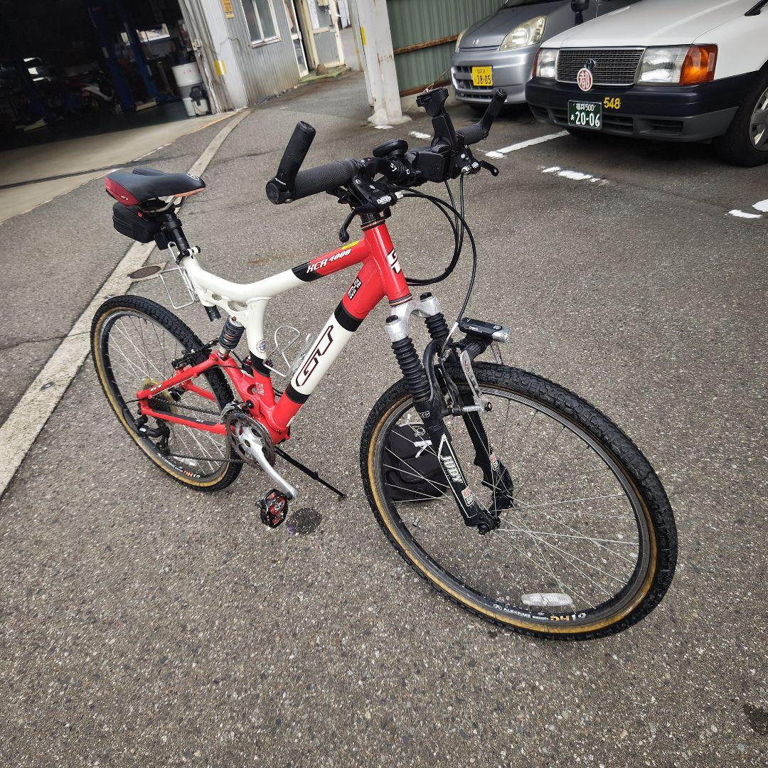 GT マウンテンバイク 赤/白 26インチ