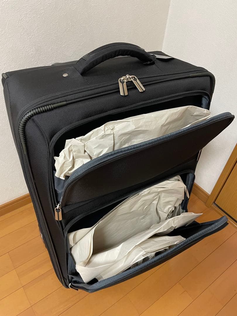 純正 キャリーケース 未使用品