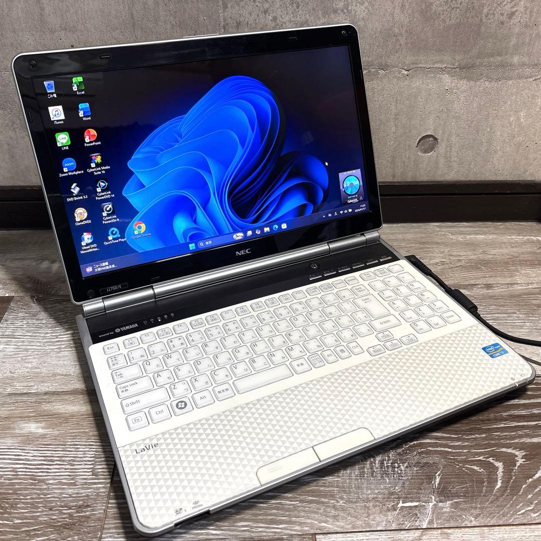 爆速仕様 Core i7 NEC LAVIEノートパソコン SSD