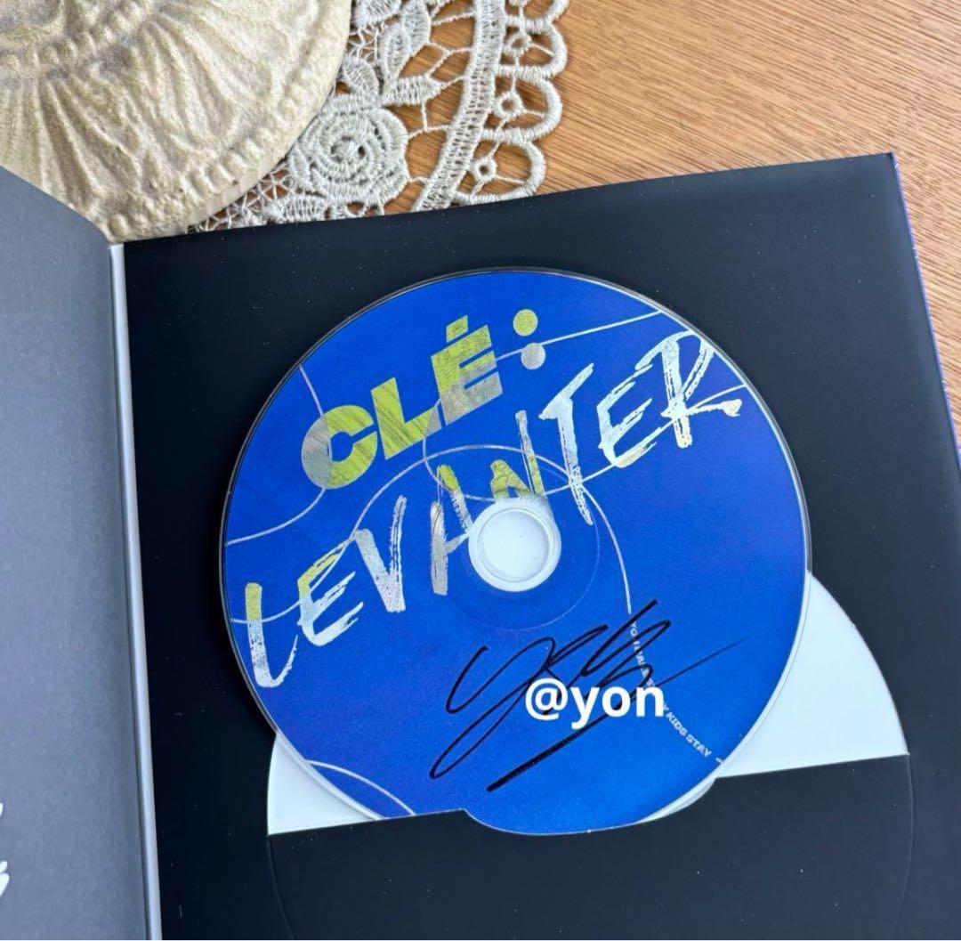 Straykids フィリックス 直筆サイン LEVANTER CD