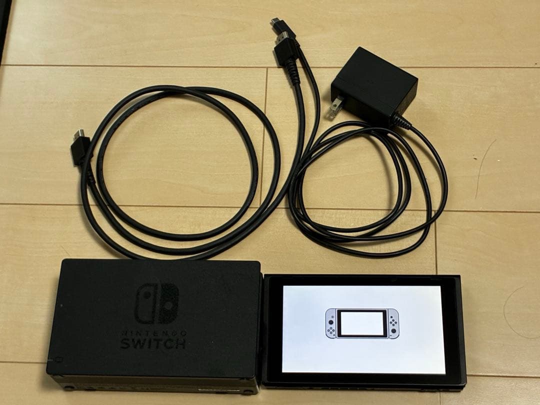 Nintendo Switch 本体 ブラック美品✨即日発送可能！！