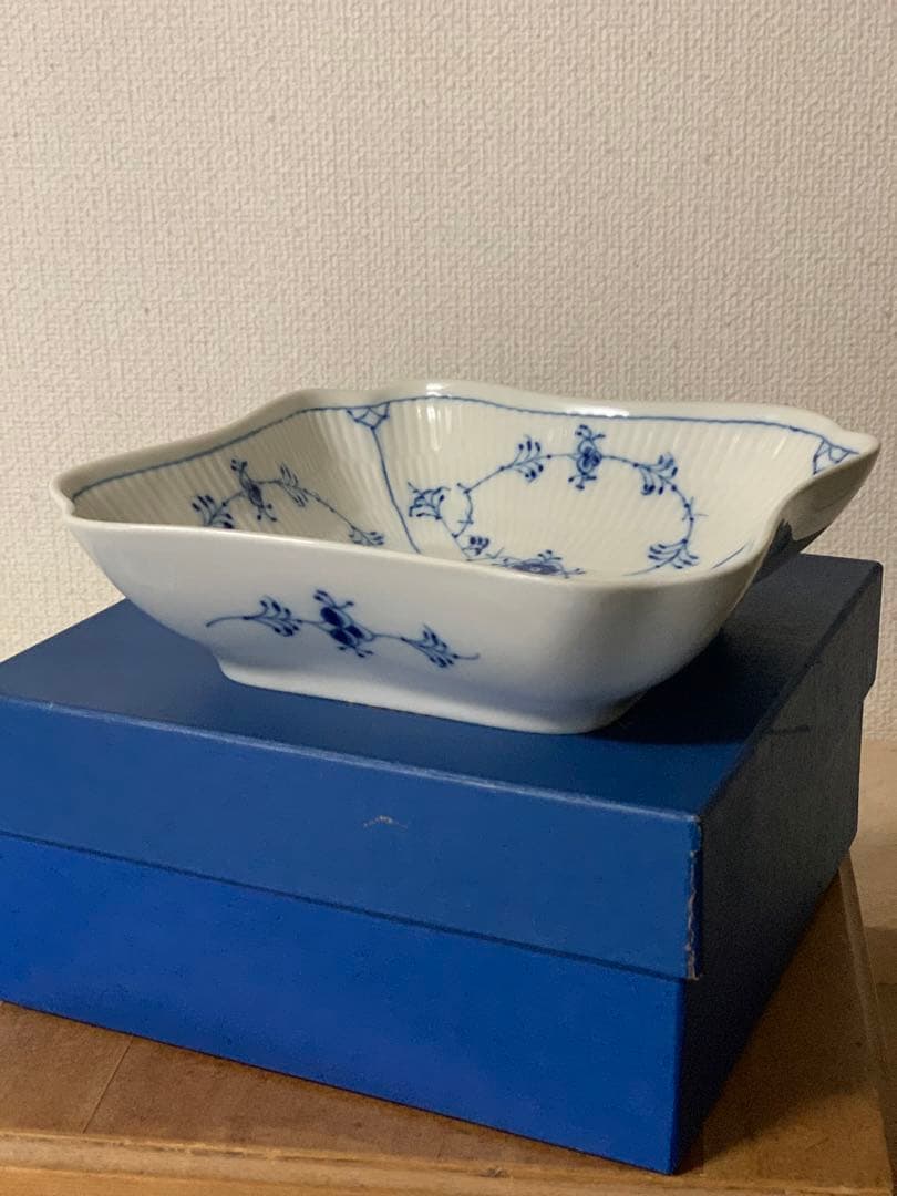 ロイヤルコペンハーゲン　ブルーフルーテッドプレインシリーズ3点セット、