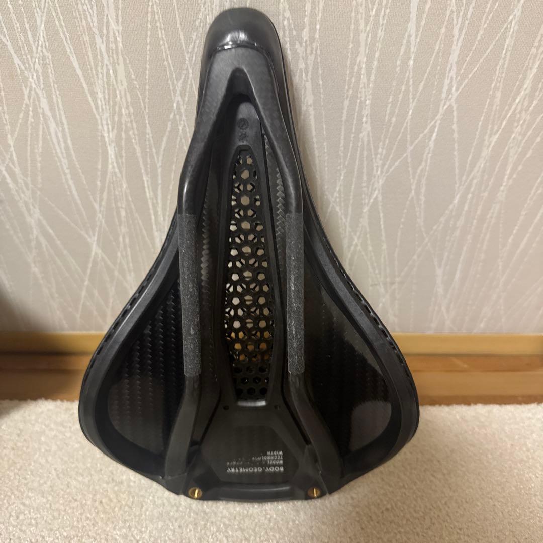 スペシャライズドS-WORKS POWER WITH MIRROR SADDLE