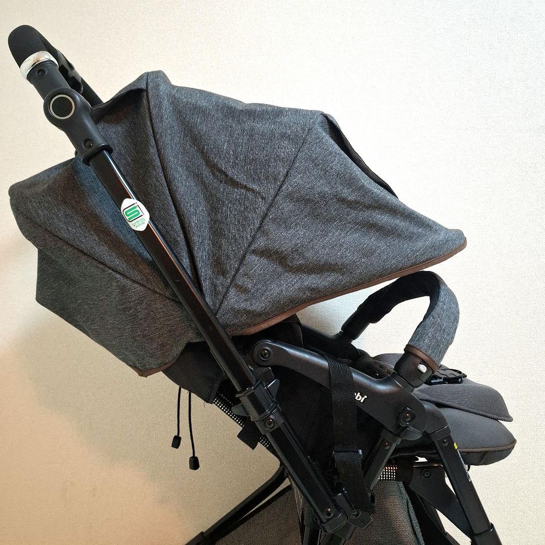 【美品】Combi スゴカルα 4キャス compact エッグショックHT