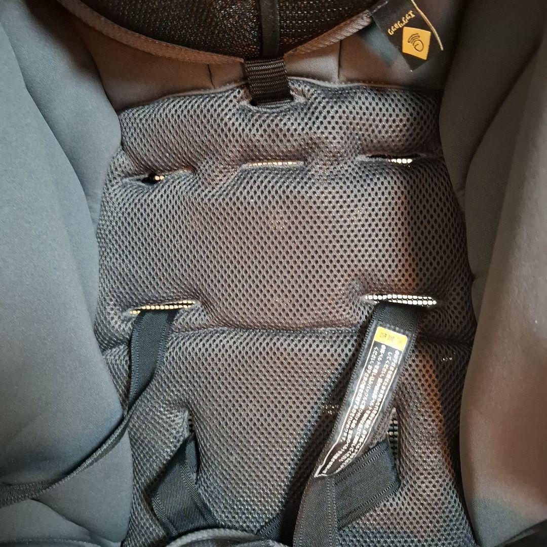 【美品】Combi スゴカルα 4キャス compact エッグショックHT