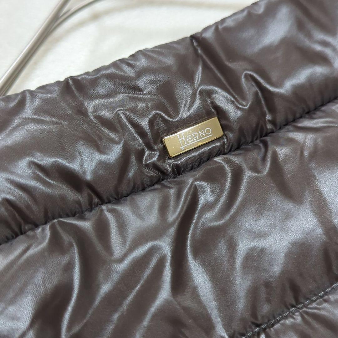 極美品 希少46 HERNO ICONICO エミリア ケープ ダウンベスト