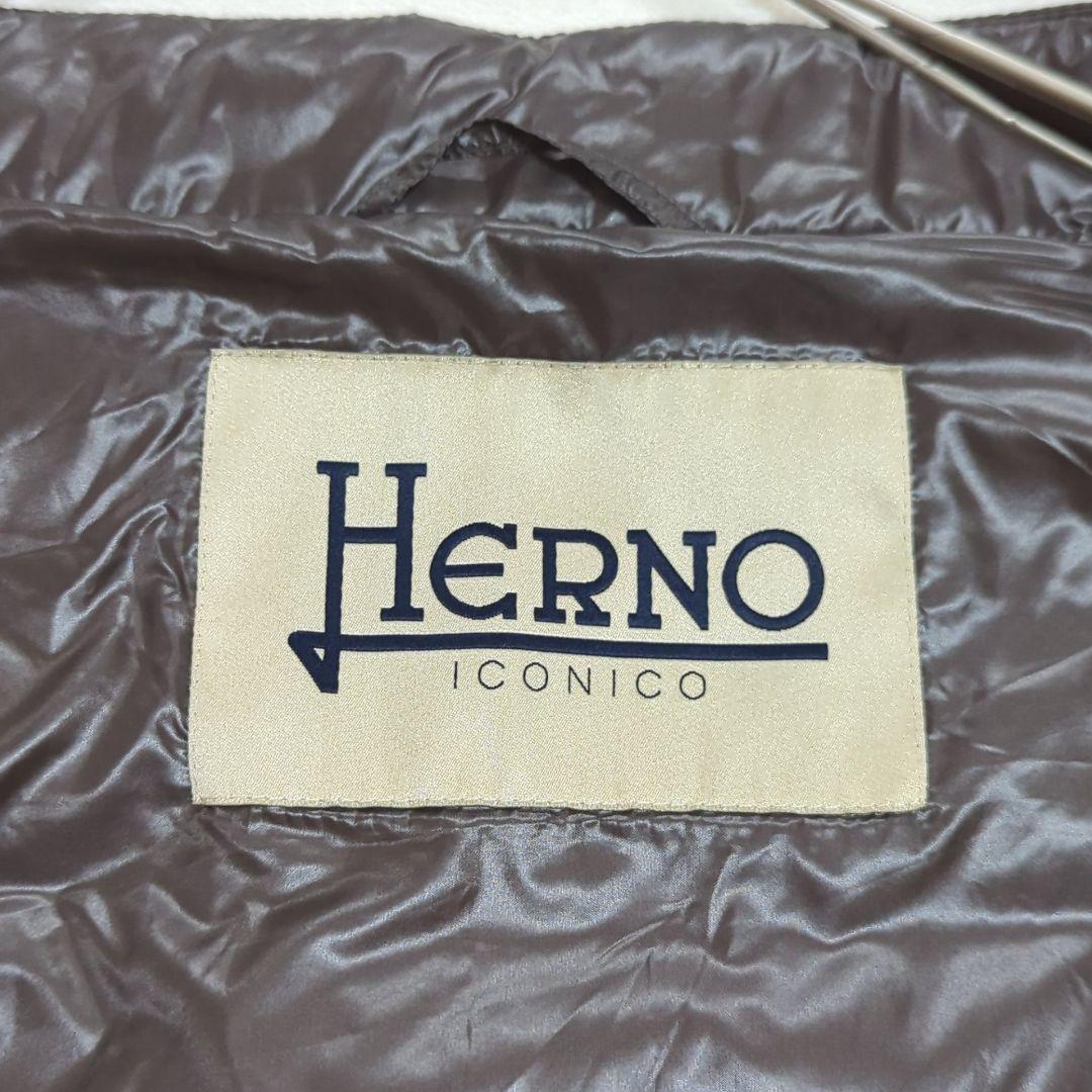 極美品 希少46 HERNO ICONICO エミリア ケープ ダウンベスト
