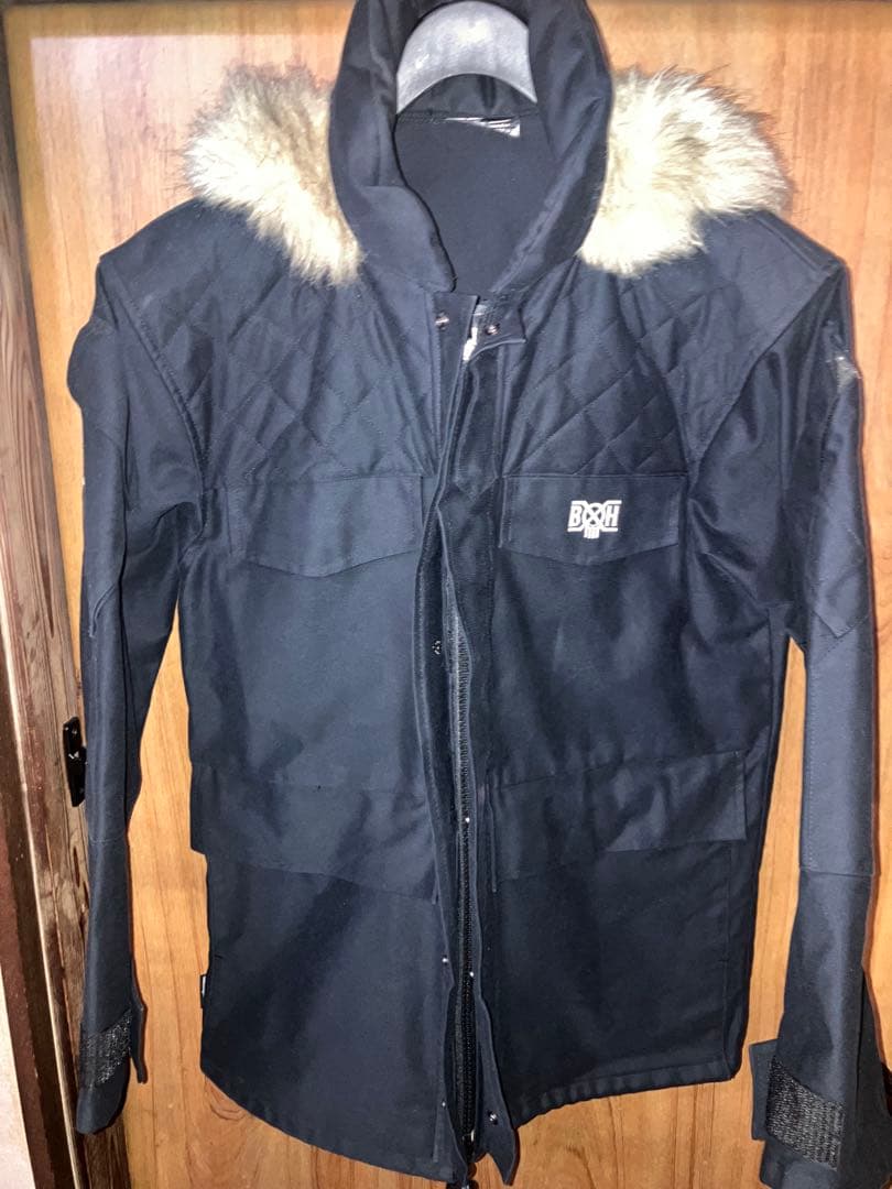 バウンティハンター　ファー付き