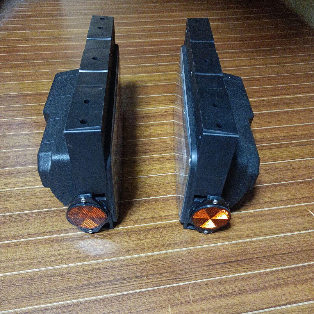 日野　純正　テールランプ左右セット