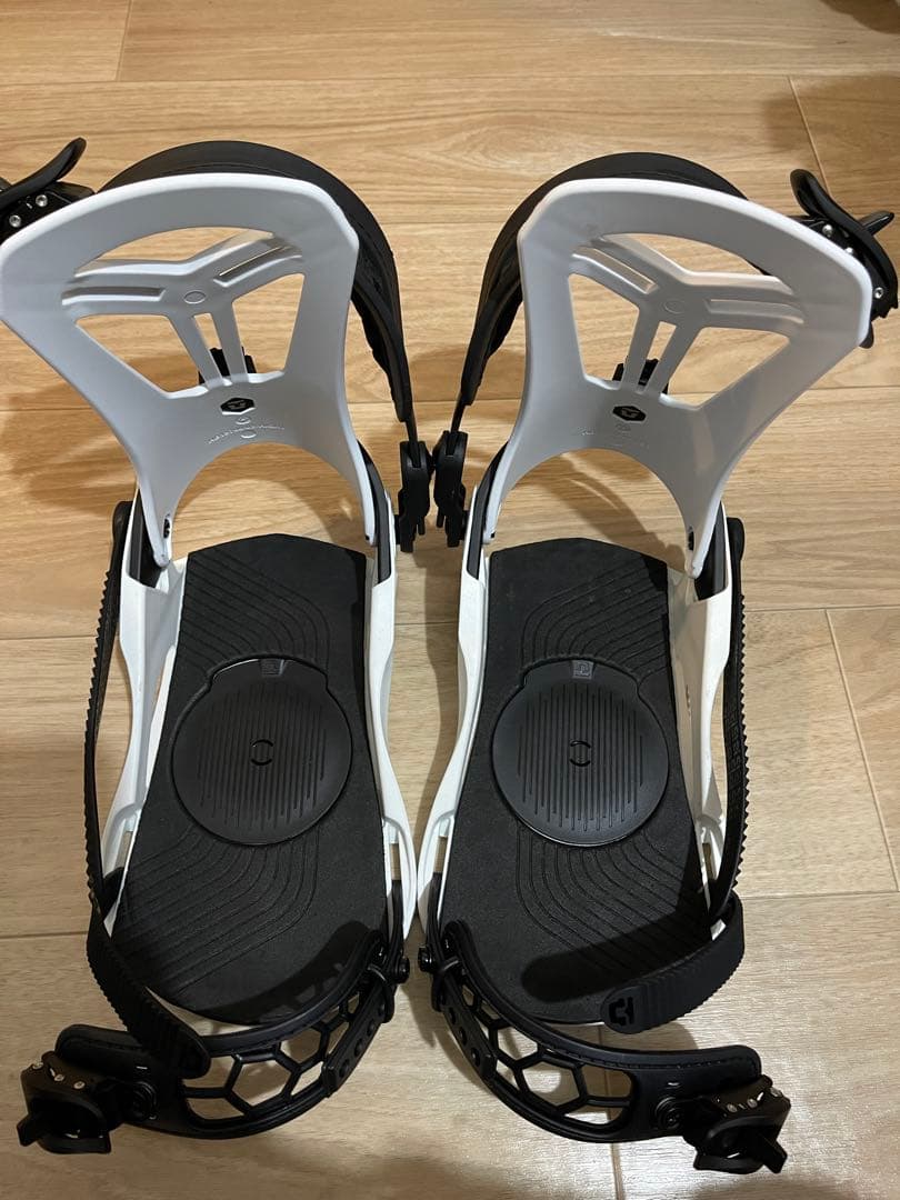 UNION FLITE PRO Mサイズ 24-25モデル