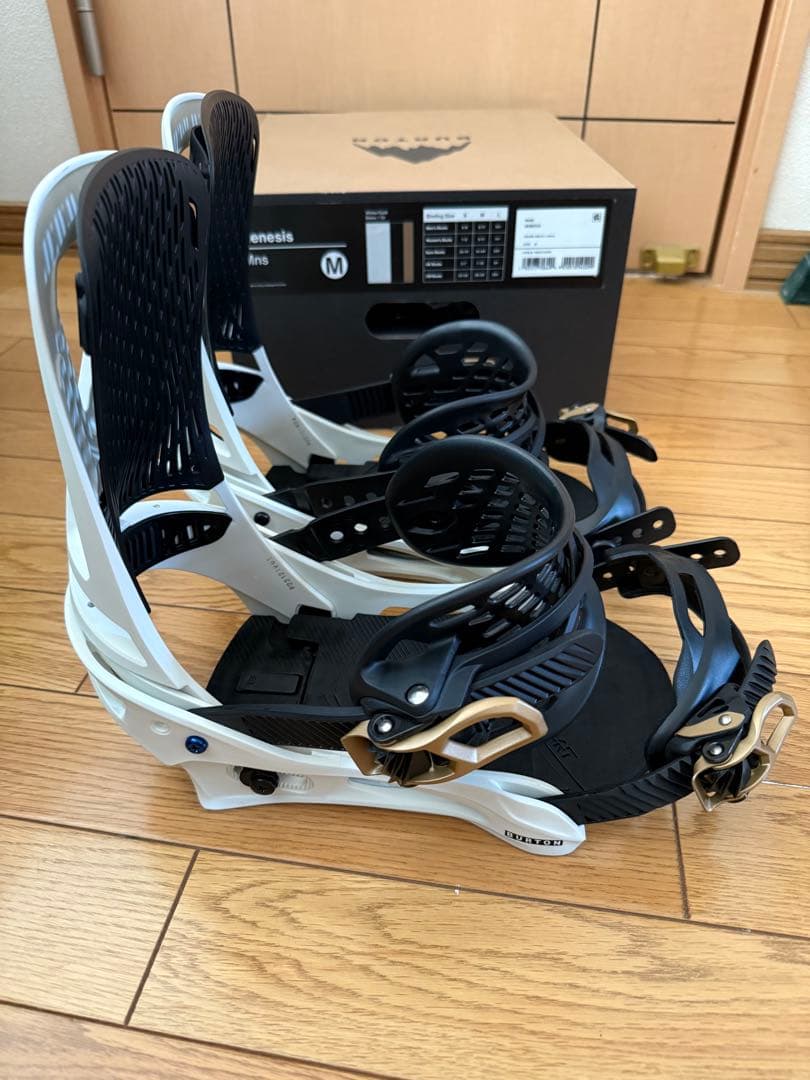 BURTON genesis Re:Flex　M 23-24 ホワイト×ゴールド