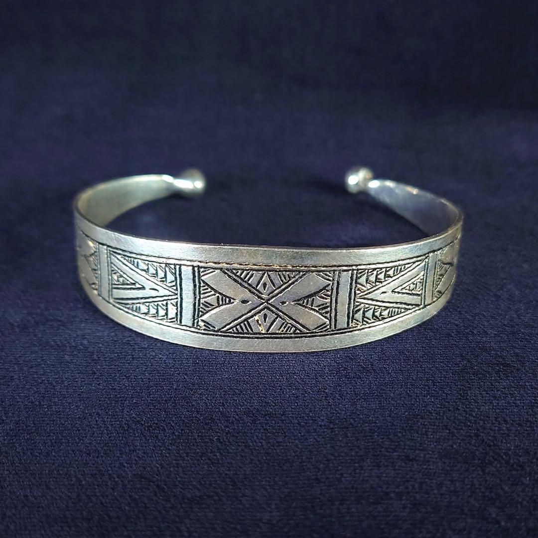 【モロッコ直輸入】トゥアレグ族 シルバー925 アクセサリー