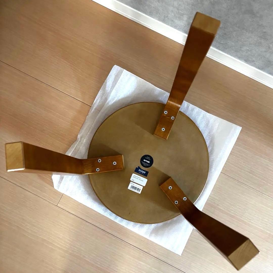 artek スツール　ハニーステイン　ブラック